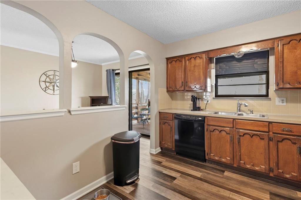 5212 NW Downing Street — photo 12