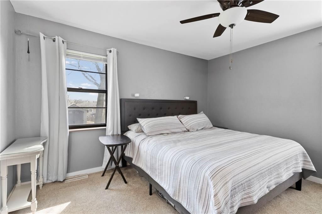 5212 NW Downing Street — photo 16
