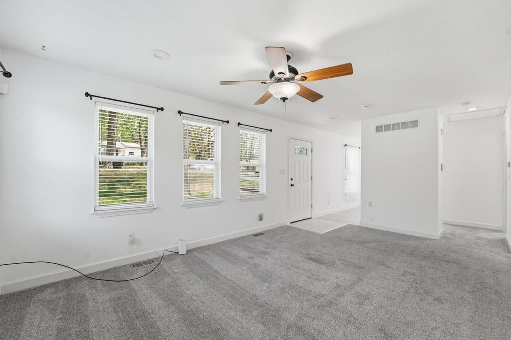 2514 S Race Avenue — photo 10