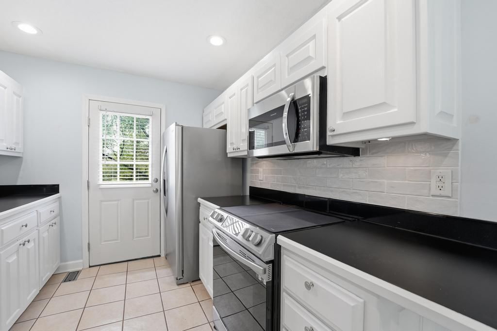 2514 S Race Avenue — photo 23