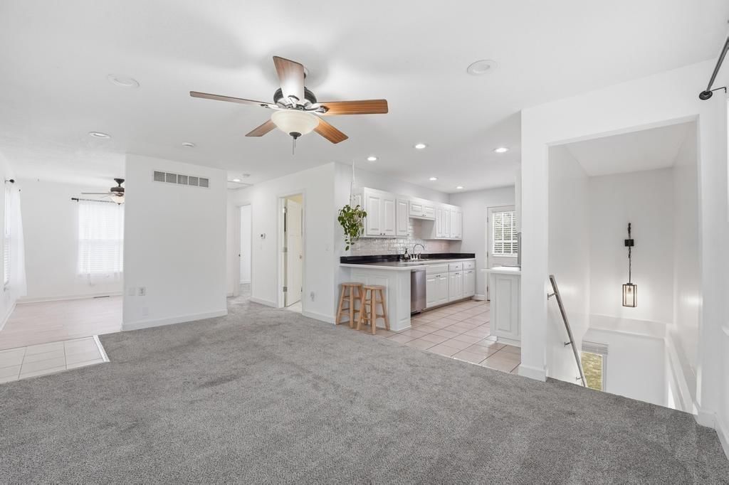 2514 S Race Avenue — photo 25