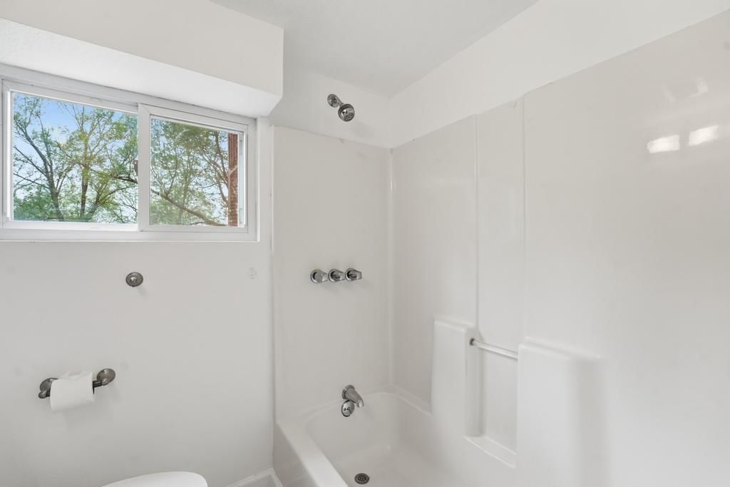 2514 S Race Avenue — photo 30