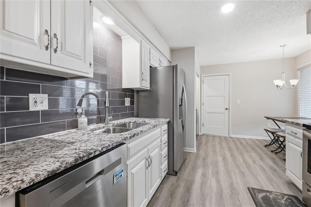 8543 Westgate Street — photo 12