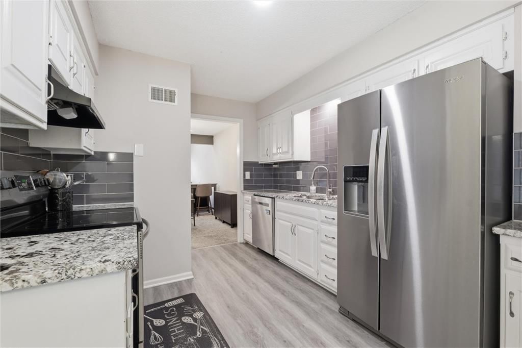 8543 Westgate Street — photo 14