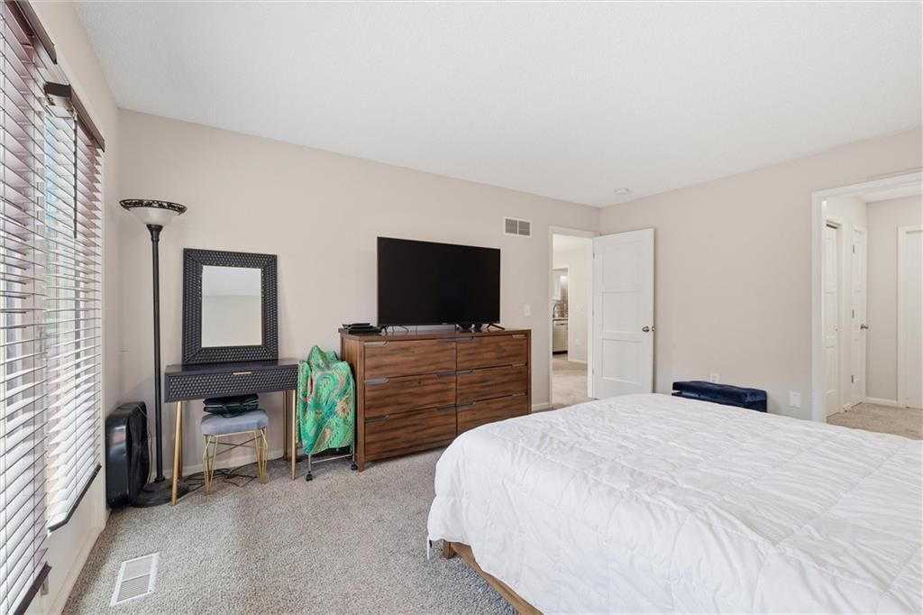 8543 Westgate Street — photo 21