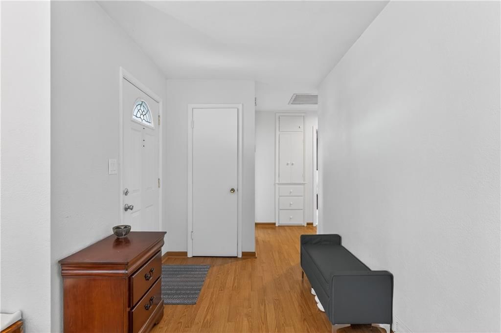110 N ridge Avenue — photo 4