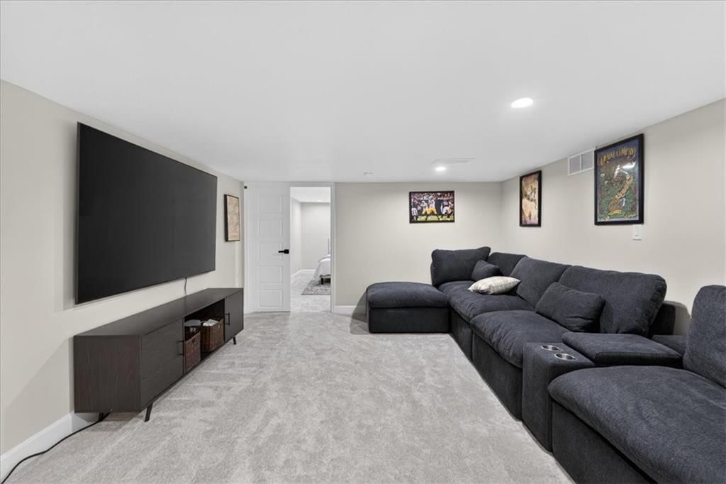 7616 W 98th Terrace — photo 37