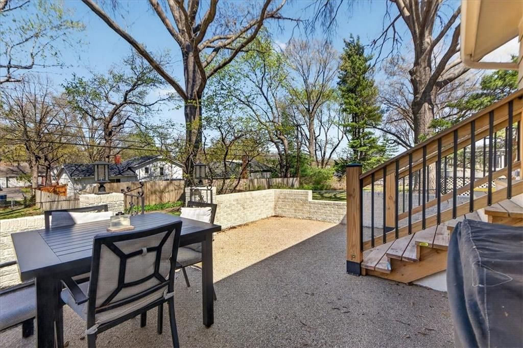 7616 W 98th Terrace — photo 46