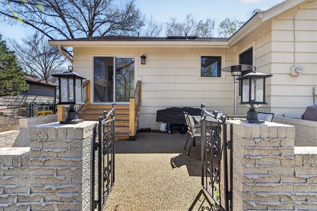 7616 W 98th Terrace — photo 47