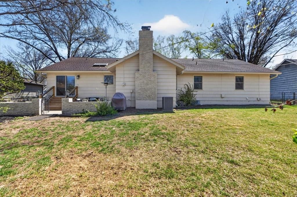 7616 W 98th Terrace — photo 48