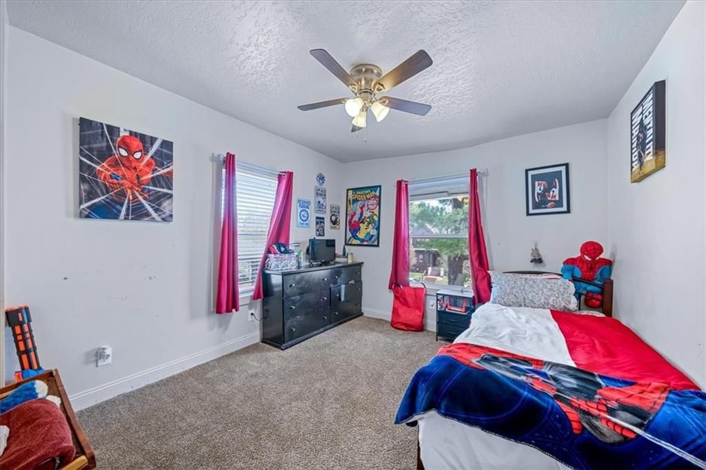 4130 Troost Avenue — photo 18