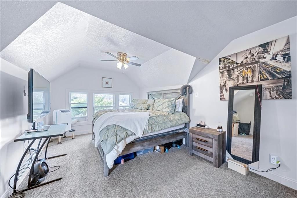 4130 Troost Avenue — photo 22
