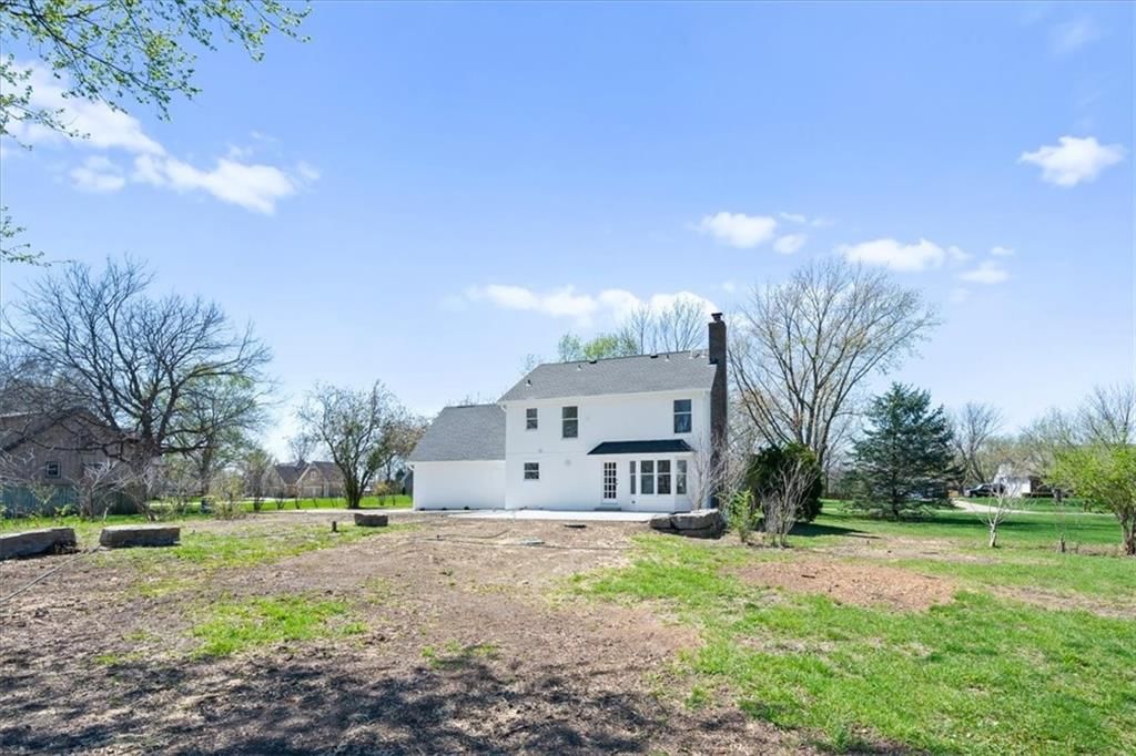 15327 Oakmont Street — photo 36