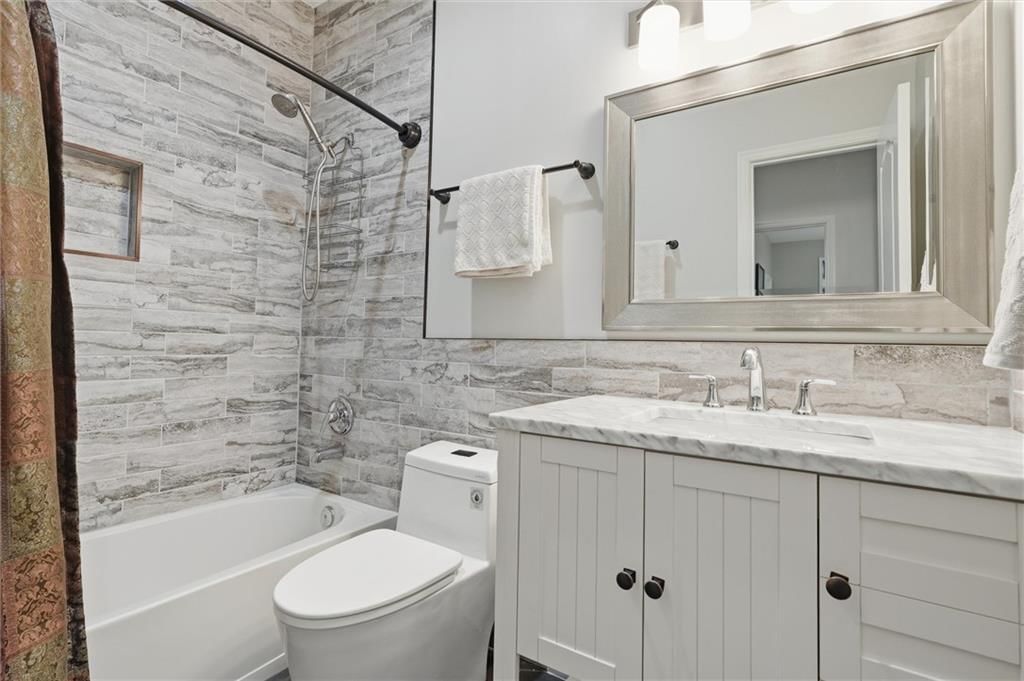 15722 W 61ST Terrace — photo 22