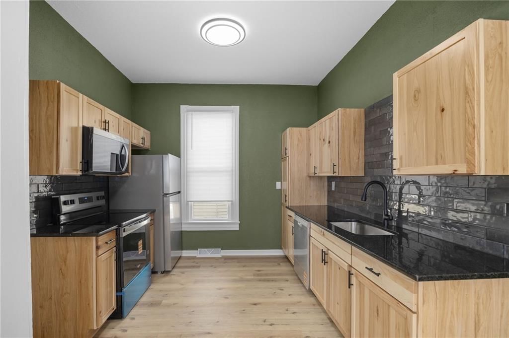 3111 Lafayette Street — photo 11