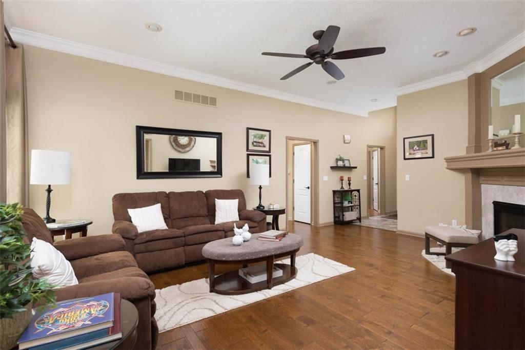 4422 S Davidson Drive — photo 5