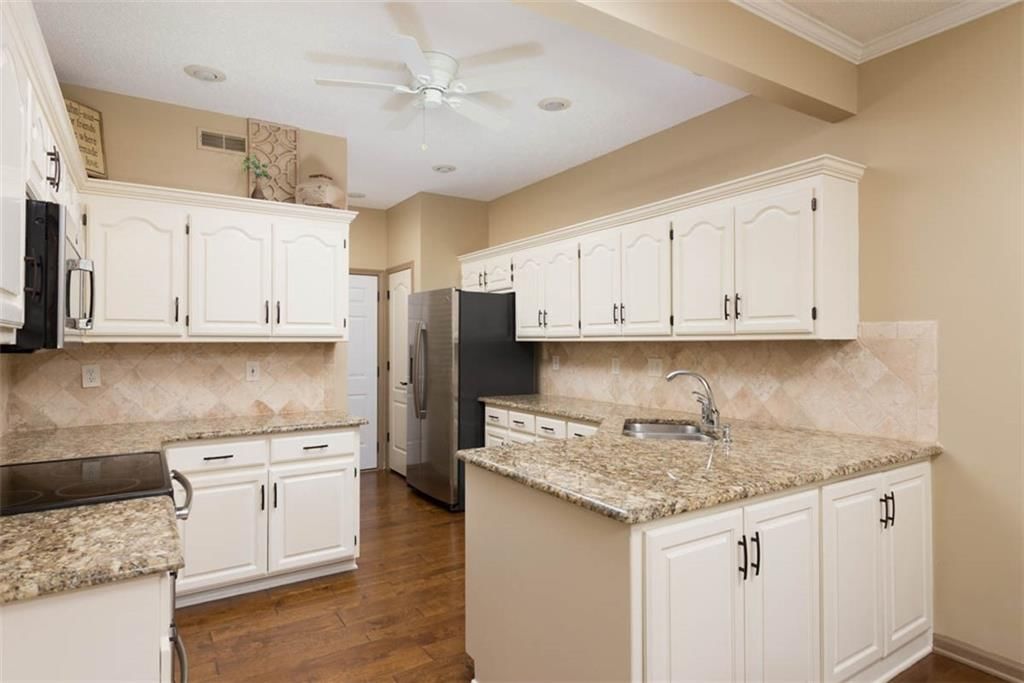 4422 S Davidson Drive — photo 12