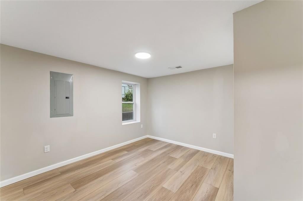 217 W 83rd Terrace — photo 22