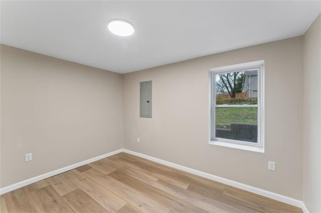 217 W 83rd Terrace — photo 24
