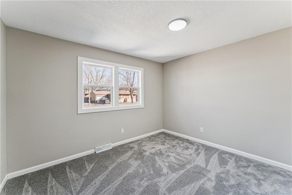 309 W Mcdonald Street — photo 18