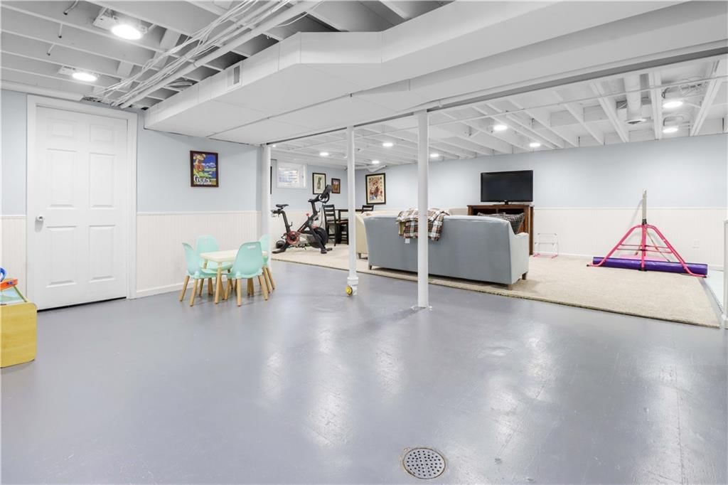4404 W 91st Street — photo 32