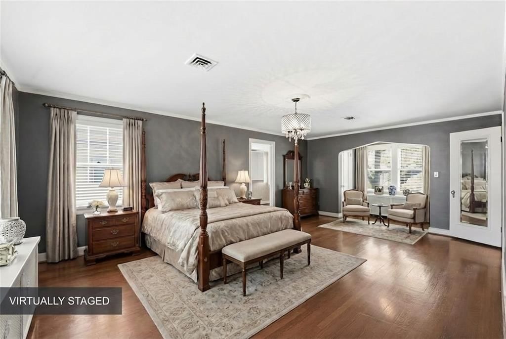642 Romany Road — photo 34