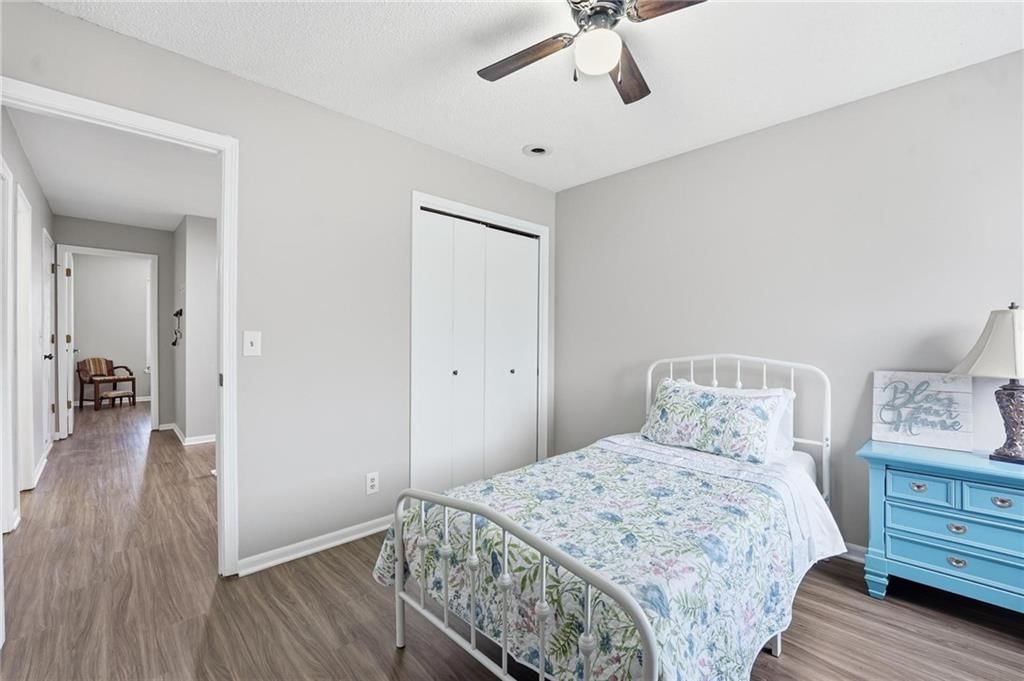 15717 Outlook Street — photo 18