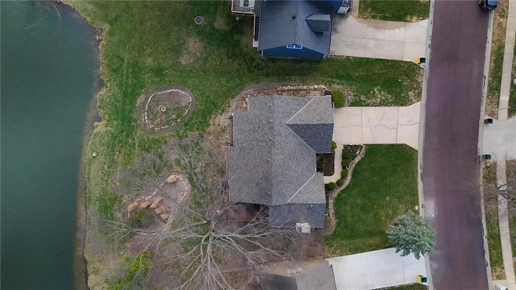 15717 Outlook Street — photo 37
