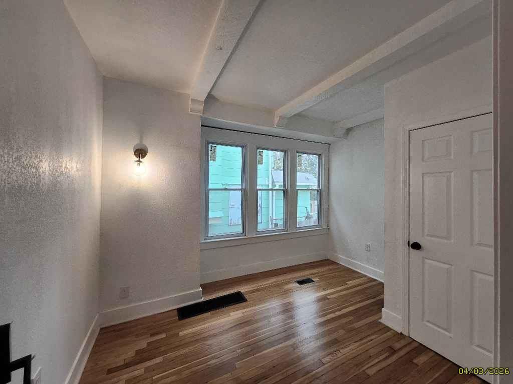 310 Kensington Avenue — photo 7