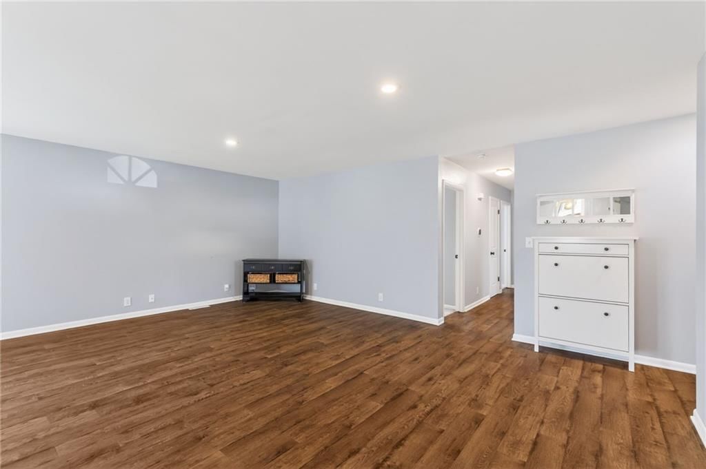 3407 E Lantern Lane — photo 8