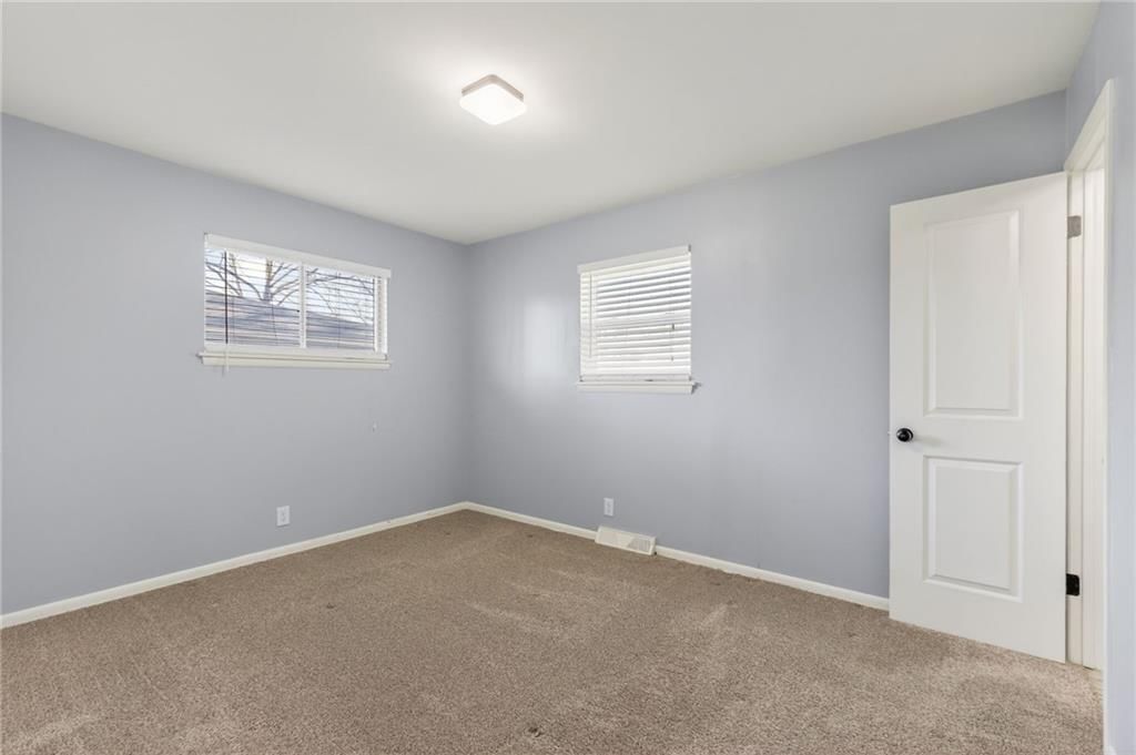3407 E Lantern Lane — photo 15