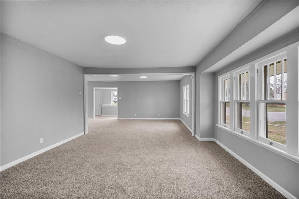 620 W Chestnut Street — photo 13