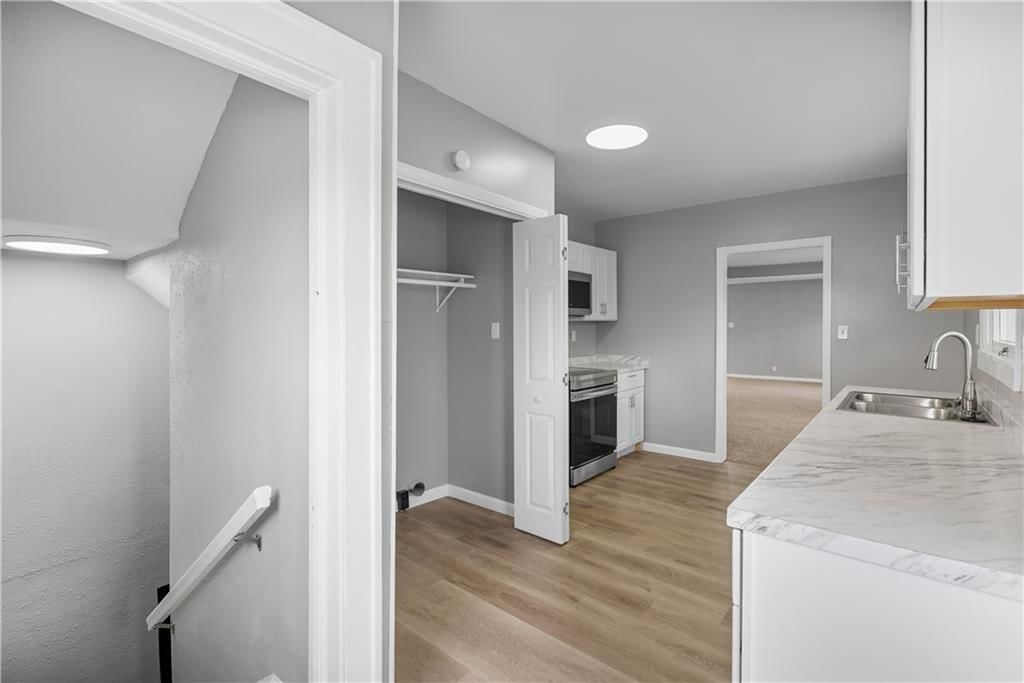 620 W Chestnut Street — photo 16
