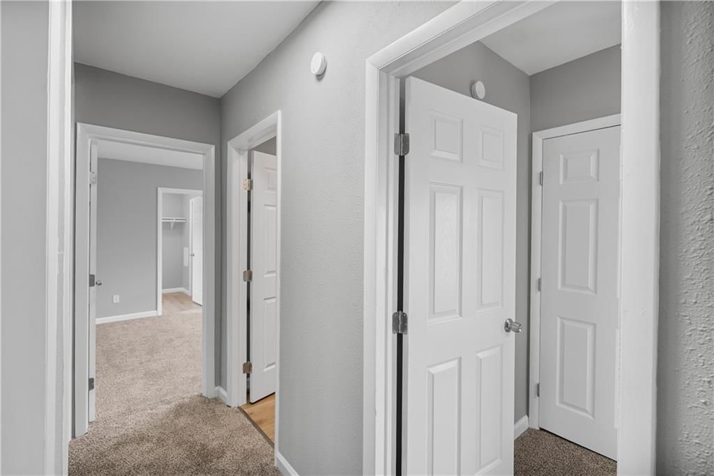 620 W Chestnut Street — photo 20