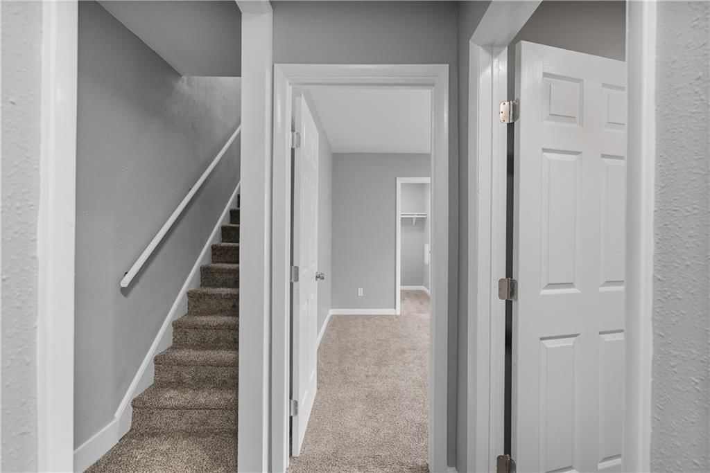 620 W Chestnut Street — photo 25