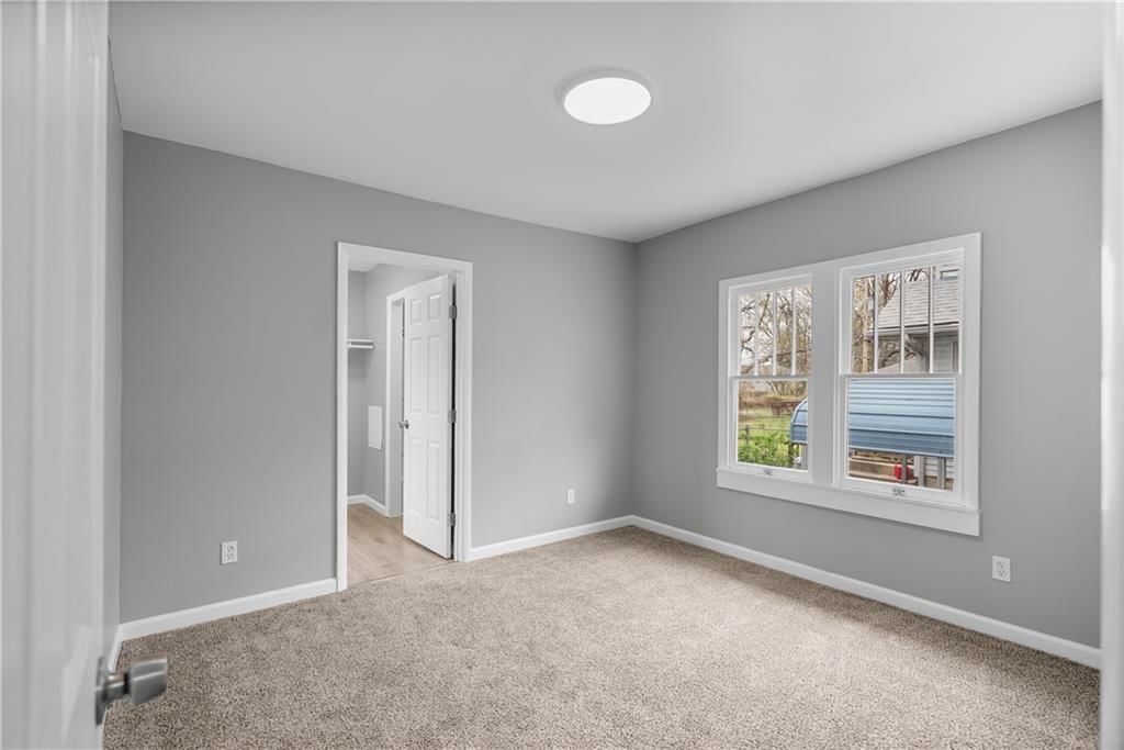 620 W Chestnut Street — photo 28