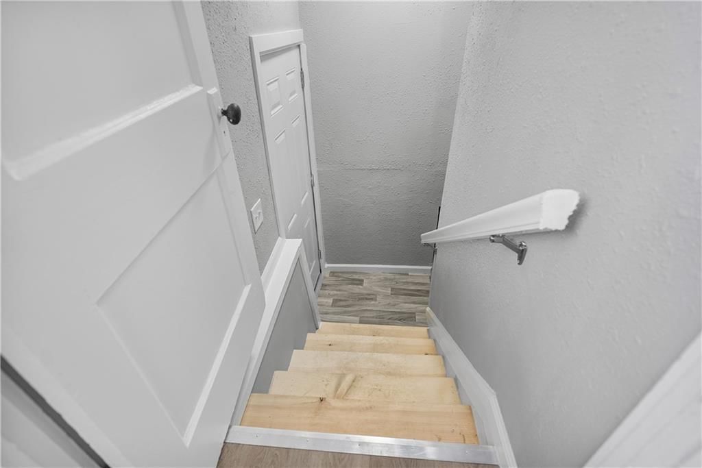 620 W Chestnut Street — photo 44