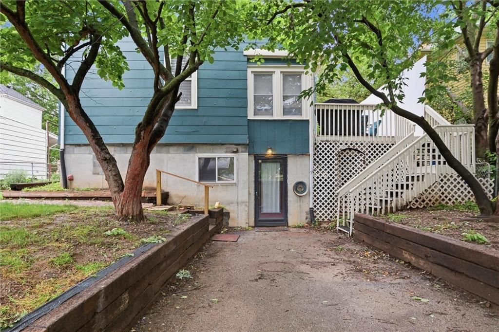 901 W White Oak Street — photo 49