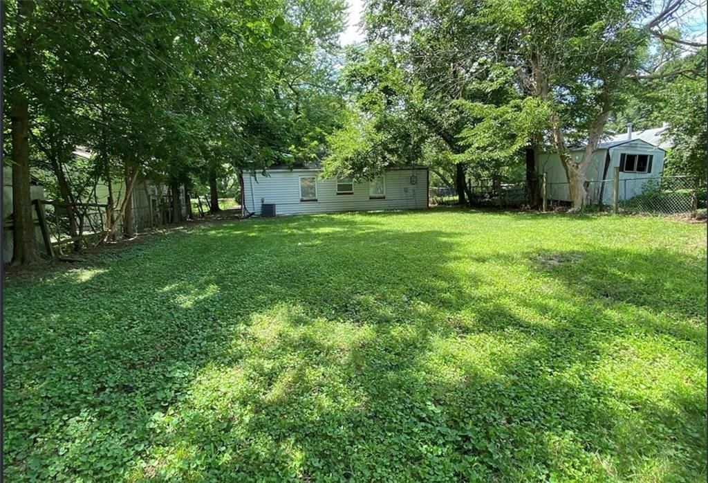 8241 Highland Avenue — photo 9