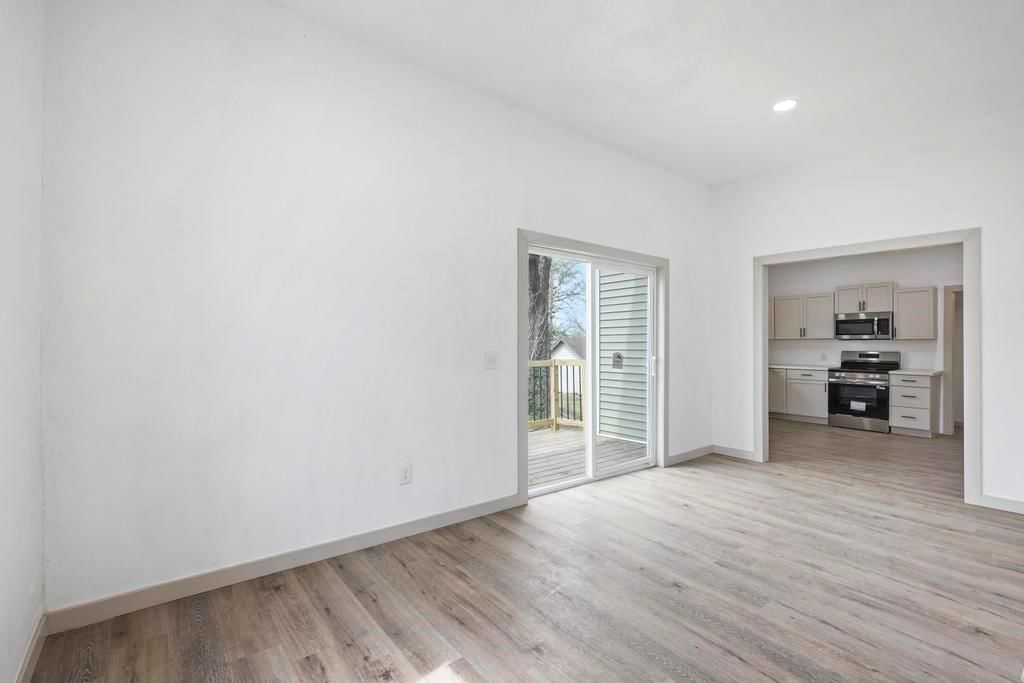 124 S Margrave Street — photo 7