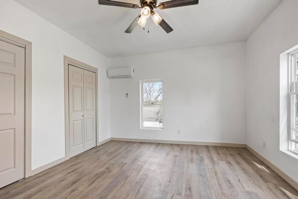 124 S Margrave Street — photo 14