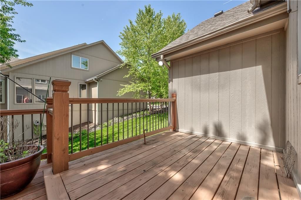 7615 Eicher Drive — photo 46