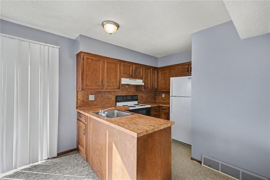 8630 Lane Avenue — photo 10