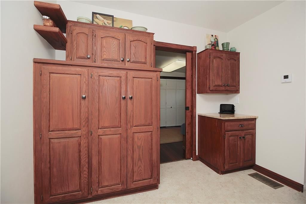 819 W 7th Avenue — photo 12