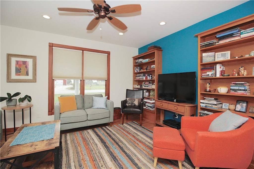 819 W 7th Avenue — photo 19