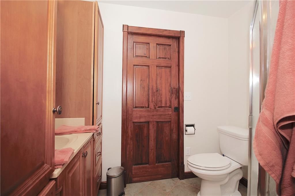819 W 7th Avenue — photo 30