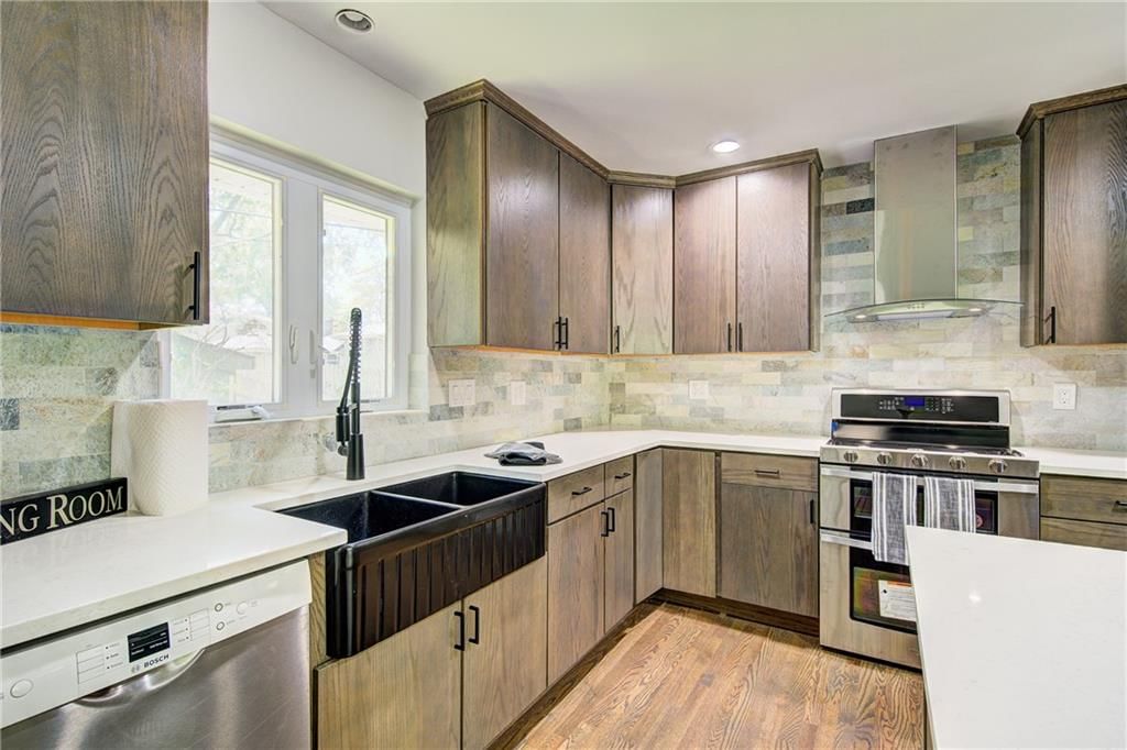 5629 W 50th Street — photo 10