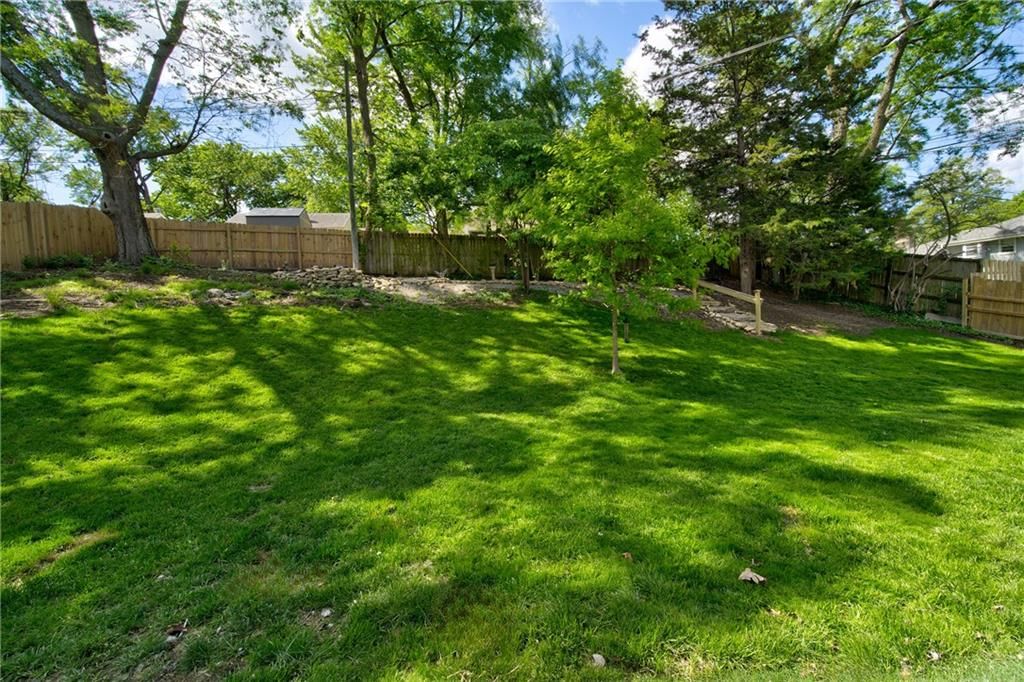 5629 W 50th Street — photo 33
