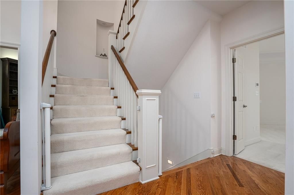 204 Fall Creek Road — photo 7