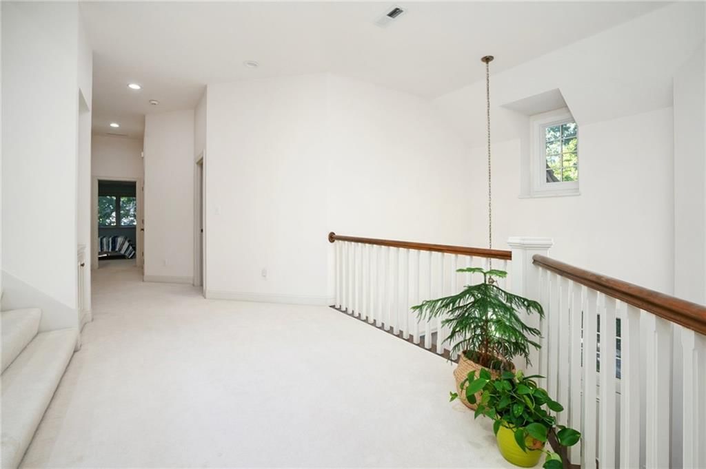 204 Fall Creek Road — photo 40